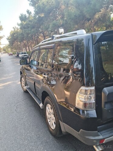 Mitsubishi Pajero 2007, 420,000 km - 3.0 л - Bakı