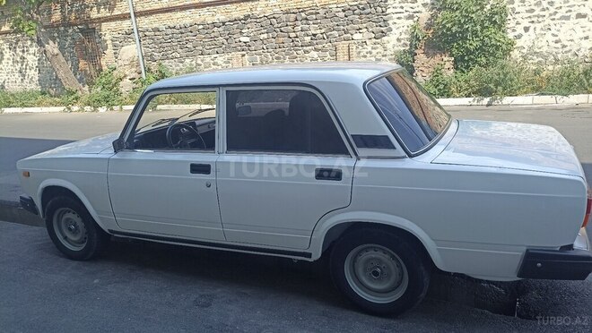 LADA (VAZ) 2107 2008, 400,000 km - 1.6 л - Qax