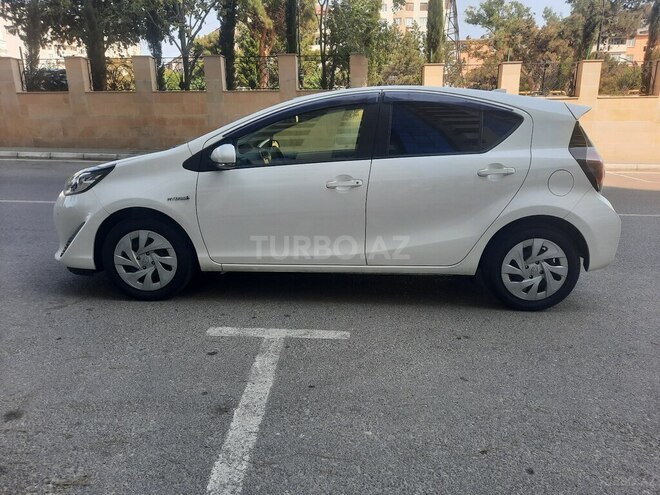 Toyota Aqua 2019, 76,700 km - 1.5 l - Bakı