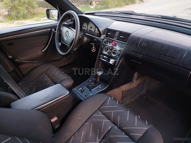 Mercedes C 220 1999, 450,000 km - 2.2 л - Şirvan