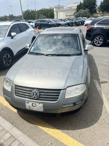 Volkswagen Passat 2004, 333,000 km - 1.8 l - Bakı