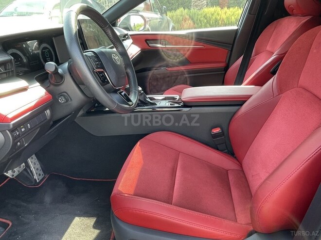 Toyota Camry 2024, 12,000 km - 2.0 l - Bakı