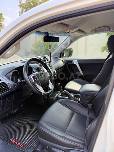Toyota Land Cruiser Prado 2015, 73,000 km - 2.7 l - Zaqatala