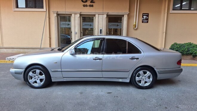 Mercedes E 240 1997, 400,000 km - 2.4 l - Bakı