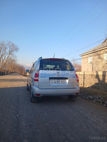 Hyundai Matrix 2008, 350,000 km - 1.6 l - Qax