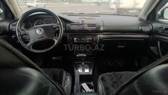 Volkswagen Passat 2002, 285,547 km - 1.8 l - Bakı