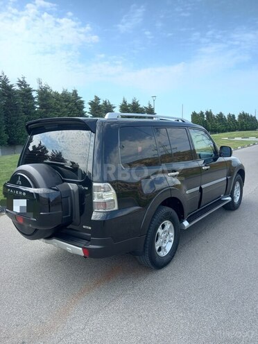 Mitsubishi Pajero 2007, 188,000 km - 3.0 l - Bakı