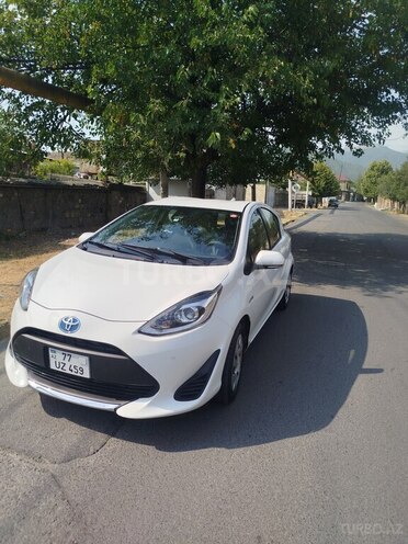 Toyota Aqua 2019, 160,000 km - 1.5 л - Bakı