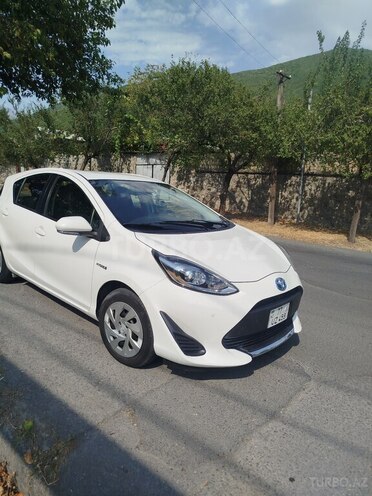 Toyota Aqua 2019, 160,000 km - 1.5 л - Bakı