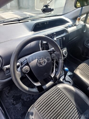 Toyota Aqua 2019, 160,000 km - 1.5 л - Bakı