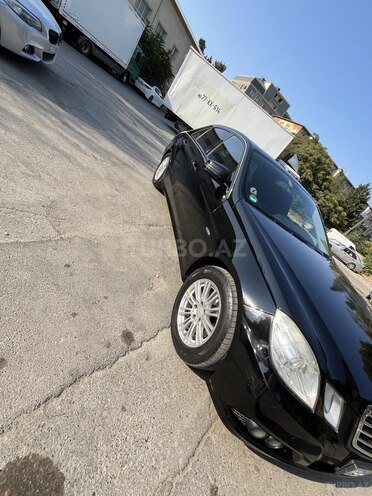 Mercedes E 220 2009, 266,500 km - 2.1 l - Bakı