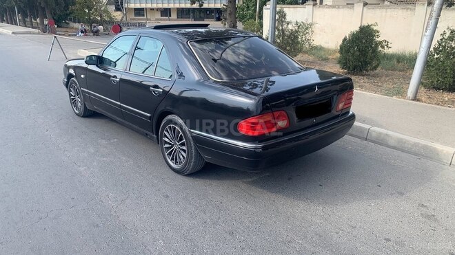 Mercedes E 230 1996, 324,178 km - 2.3 l - Gəncə