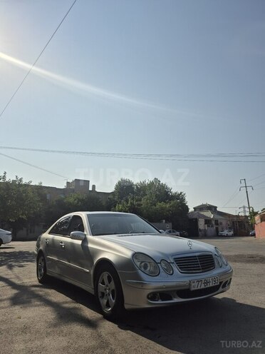 Mercedes E 240 2002, 330,000 km - 2.6 l - Bakı