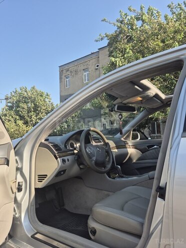 Mercedes E 240 2002, 330,000 km - 2.6 l - Bakı