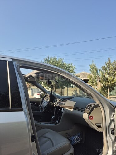 Mercedes E 240 2002, 330,000 km - 2.6 l - Bakı