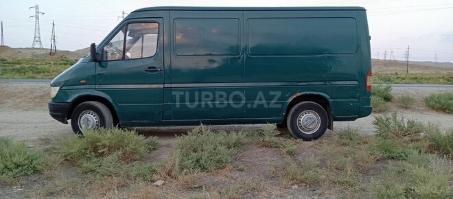Mercedes 208 D 1997, 681,000 km - 2.3 l - Şirvan