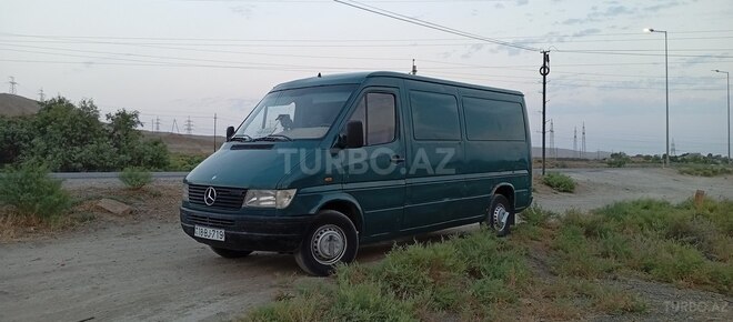 Mercedes 208 D 1997, 681,000 km - 2.3 l - Şirvan
