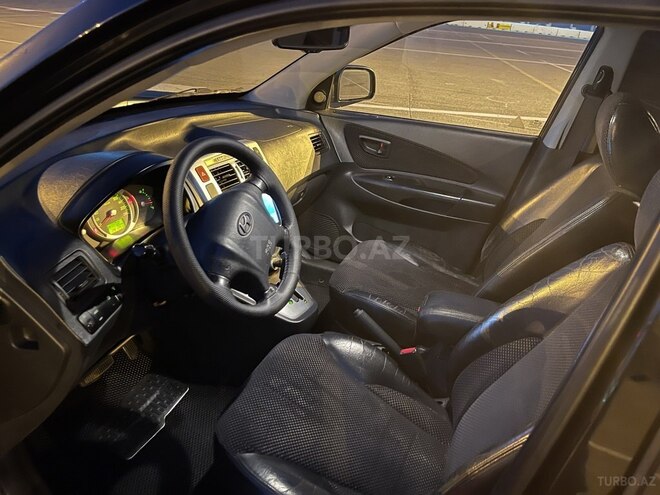Hyundai Tucson 2009, 281,266 km - 2.0 л - Bakı