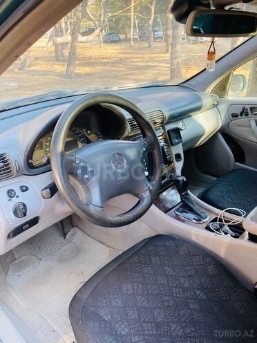 Mercedes C 320 2000, 297,000 km - 3.2 л - Bakı