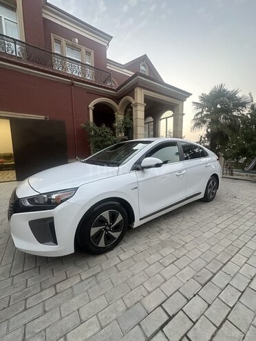 Hyundai IONIQ 2018, 104,607 km - 1.6 l - Bakı