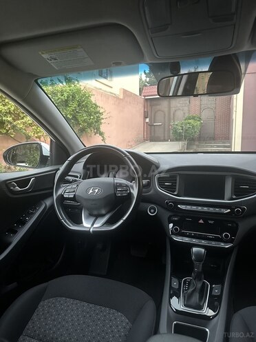 Hyundai IONIQ 2018, 104,607 km - 1.6 l - Bakı