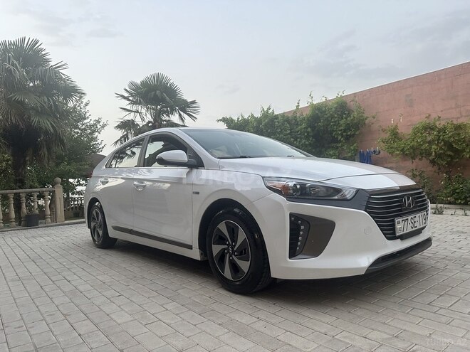 Hyundai IONIQ 2018, 104,607 km - 1.6 l - Bakı