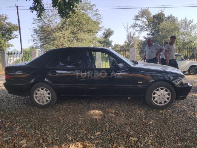 Mercedes C 180 1999, 300,000 km - 1.8 л - Cəlilabad