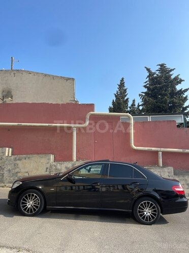 Mercedes E 200 2011, 266,000 km - 1.8 l - Bakı