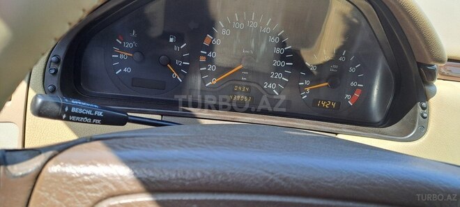 Mercedes E 230 1996, 439,053 km - 2.3 l - Bakı