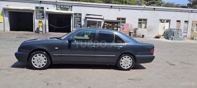 Mercedes E 230 1996, 439,053 km - 2.3 l - Bakı