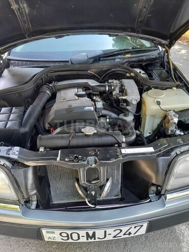 Mercedes C 180 1995, 356,000 km - 1.8 l - Qazax