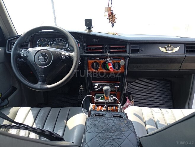Mercedes 190 1993, 382,952 km - 2.0 l - Bakı