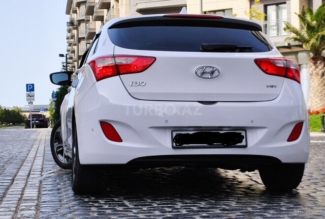 Hyundai i30 2015, 133,467 km - 1.6 l - Bakı