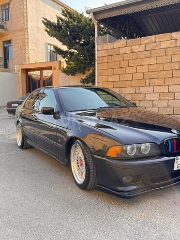 BMW 525 2001, 300,000 km - 2.5 l - Bakı