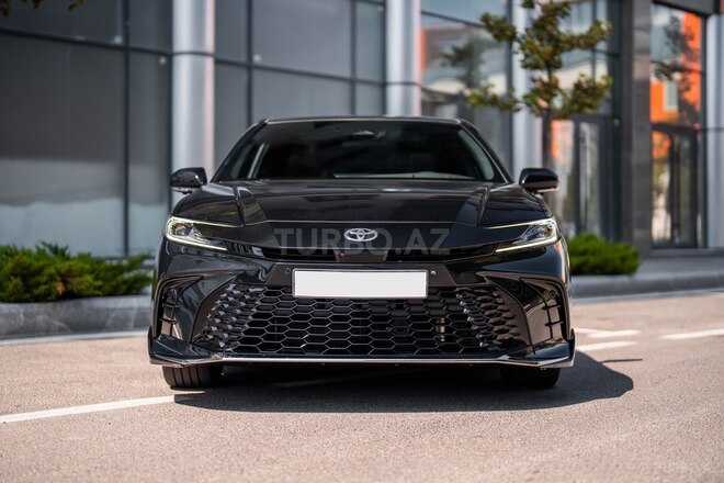 Toyota Camry 2024, 7,700 km - 2.0 л - Bakı