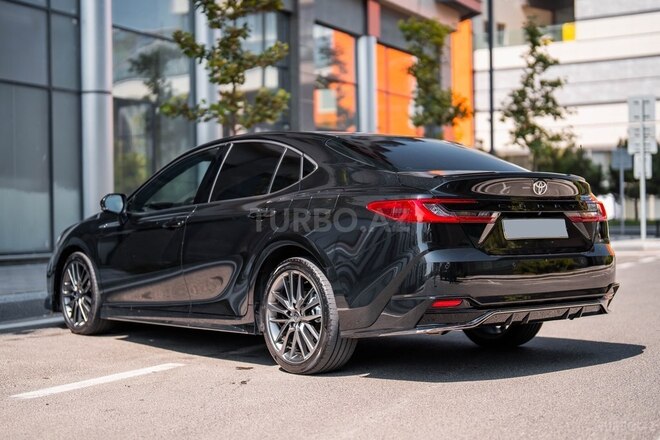Toyota Camry 2024, 7,700 km - 2.0 л - Bakı