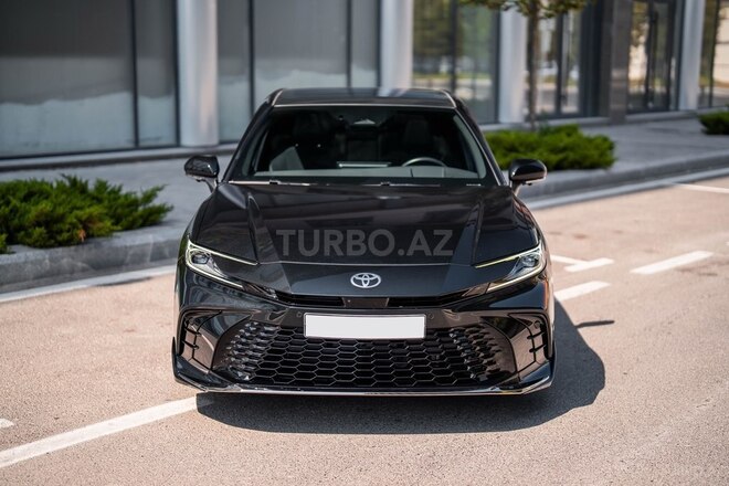 Toyota Camry 2024, 7,700 km - 2.0 л - Bakı