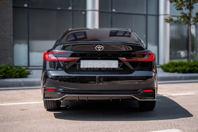 Toyota Camry 2024, 7,700 km - 2.0 л - Bakı