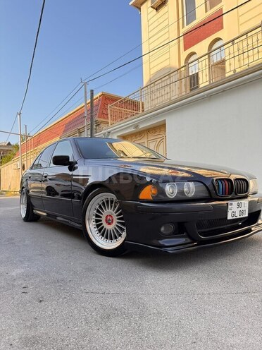 BMW 525 2001, 300,000 km - 2.5 l - Bakı