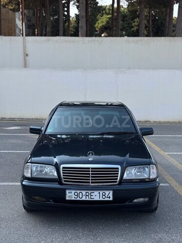 Mercedes C 180 1999, 405,000 km - 1.8 l - Sumqayıt