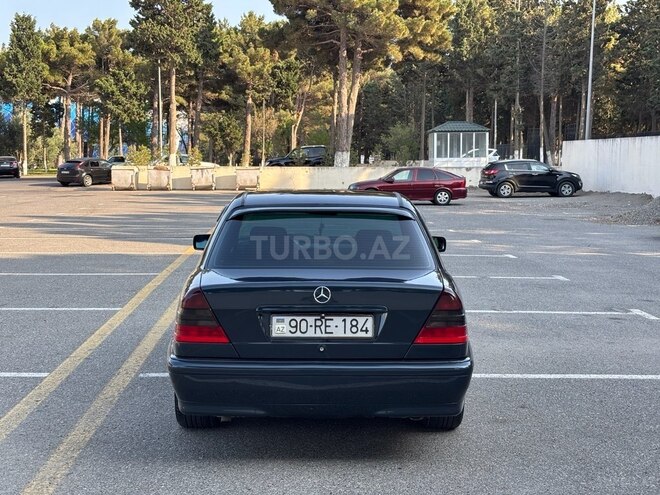 Mercedes C 180 1999, 405,000 km - 1.8 l - Sumqayıt