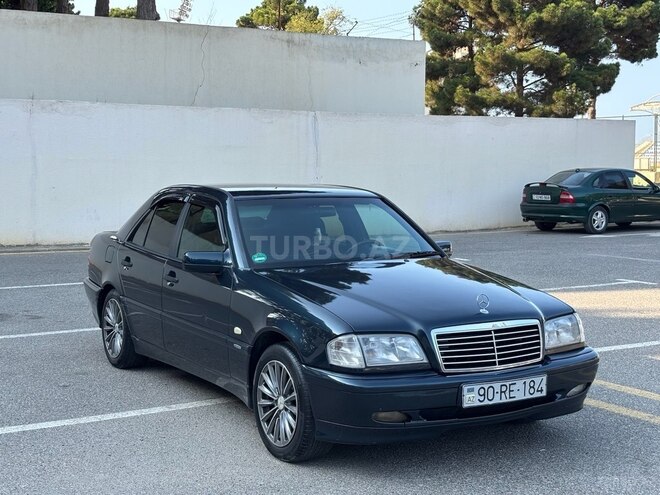 Mercedes C 180 1999, 405,000 km - 1.8 l - Sumqayıt