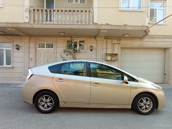 Toyota Prius 2010, 358,200 km - 1.8 l - Xırdalan