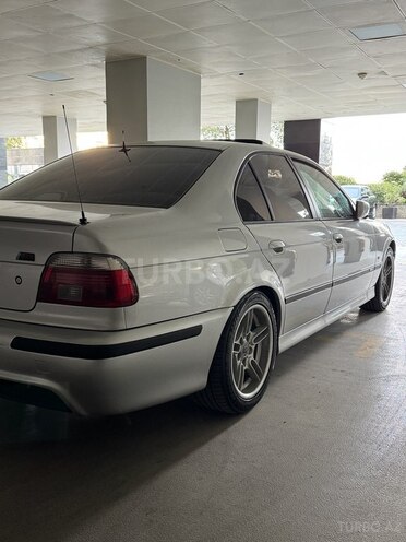 BMW 525 2001, 262,000 km - 2.5 l - Bakı