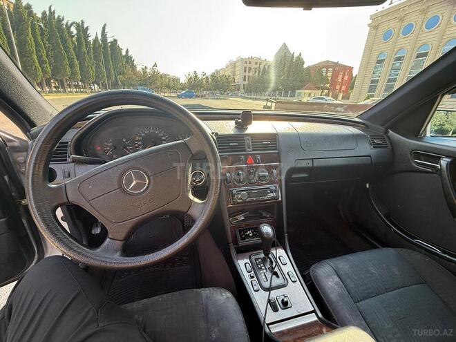Mercedes C 180 1997, 330,000 km - 1.8 l - Gəncə