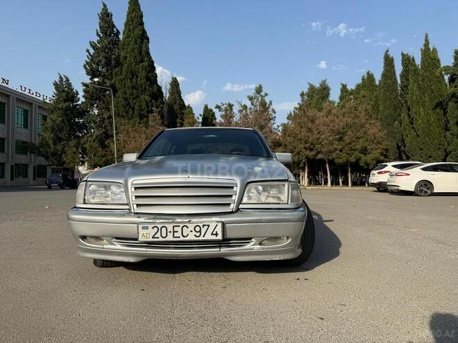 Mercedes C 180 1997, 330,000 km - 1.8 l - Gəncə