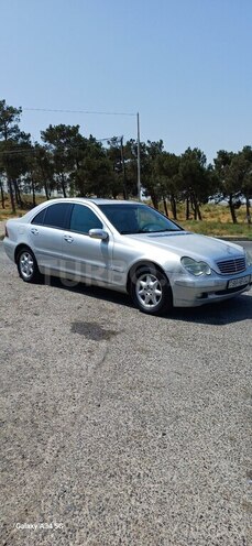 Mercedes C 220 2001, 385,000 km - 2.2 l - Bakı