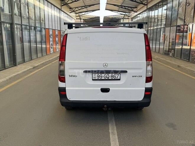 Mercedes Vito 111 2010, 326,000 km - 2.2 l - Bakı