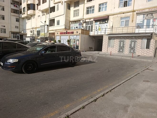 Volkswagen Passat 2005, 201,589 km - 2.0 l - Bakı