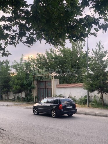 Toyota Corolla 2006, 330,000 km - 1.4 l - Ağdaş